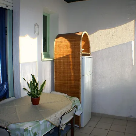 Apartman Perla *